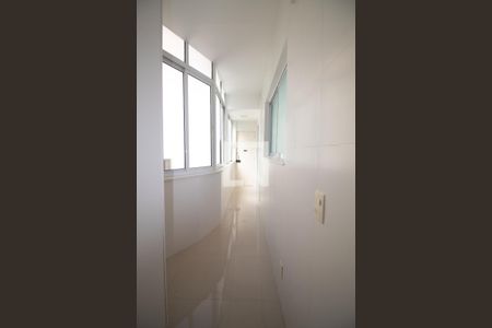 Apartamento para alugar com 105m², 4 quartos e 1 vagaÁrea de serviço
