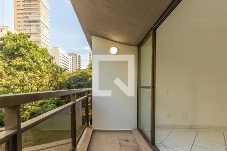 Apartamento à venda com 2 quartos, 104m² em Indianópolis, São Paulo