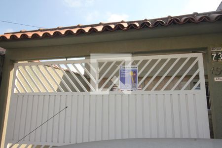 Casa para alugar com 105m², 3 quartos e 2 vagasPlaquinha