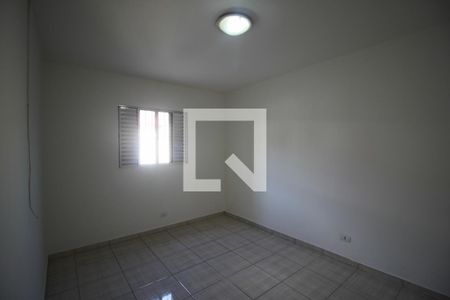 Quarto 2 de casa para alugar com 3 quartos, 105m² em Vila Friburgo, São Paulo