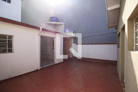 Casa para alugar com 105m², 3 quartos e 2 vagasQuintal