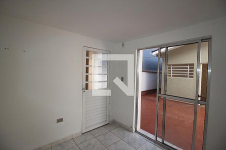 Casa para alugar com 105m², 3 quartos e 2 vagasÁrea de Serviço