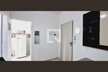 Sala  de apartamento para alugar com 1 quarto, 25m² em Canto do Forte, Praia Grande