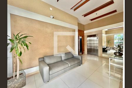 Apartamento para alugar com 78m², 3 quartos e 1 vagaHall