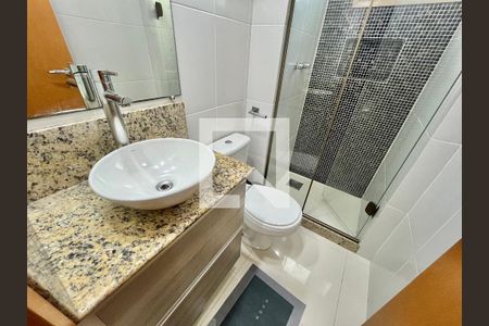 Apartamento para alugar com 78m², 3 quartos e 1 vagaBanheiro da suíte 