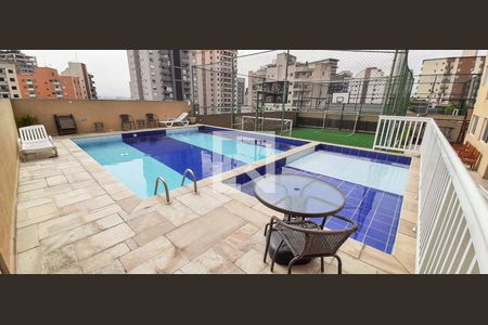 Apartamento à venda com 137m², 2 quartos e 2 vagasÁrea comum - Piscina