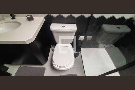 Apartamento à venda com 137m², 2 quartos e 2 vagasBanheiro da Suíte 2