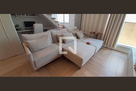 Sala de apartamento à venda com 2 quartos, 137m² em Vila Osasco, Osasco