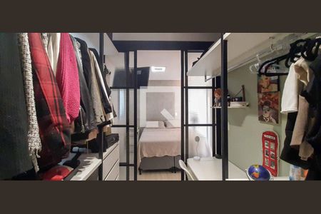Apartamento à venda com 137m², 2 quartos e 2 vagasCloset