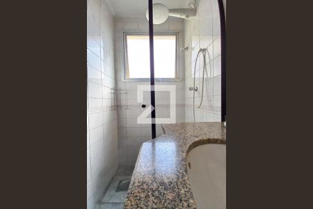 Apartamento para alugar com 80m², 2 quartos e 2 vagasBanheiro da Suíte