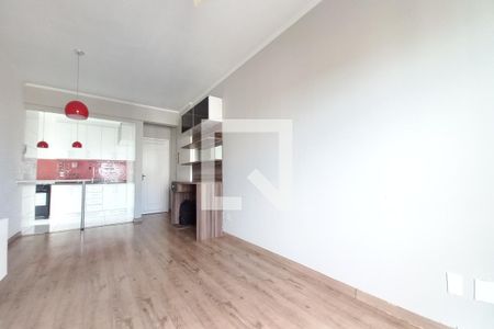 Sala de apartamento para alugar com 2 quartos, 80m² em Centro, Campinas