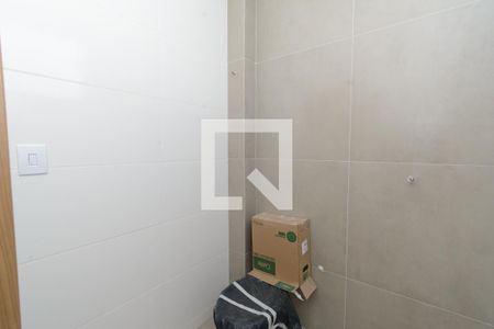 Apartamento à venda com 68m², 2 quartos e 1 vagaBanheiro Social