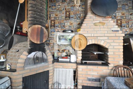 Casa à venda com 150m², 3 quartos e 2 vagasChurrasqueira