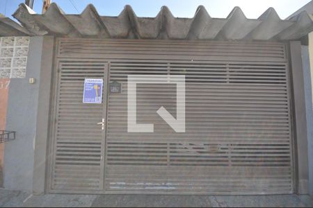 Casa à venda com 150m², 3 quartos e 2 vagas Casa à venda com 150m², 3 quartos e 2 vagasFachada