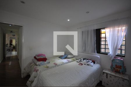 Casa à venda com 150m², 3 quartos e 2 vagasQuarto 2