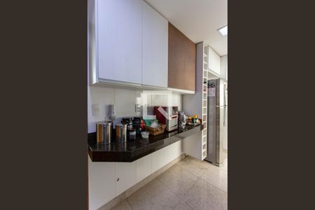 Apartamento à venda com 137m², 3 quartos e 2 vagasCozinha