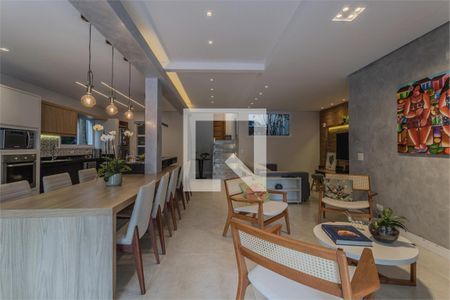 Casa à venda com 3 quartos, 260m² em Vila Nova Caledonia, São Paulo