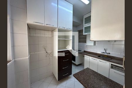 Cozinha de apartamento para alugar com 2 quartos, 78m² em Santa Cecilia, São Paulo