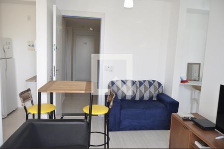 Sala de apartamento para alugar com 1 quarto, 33m² em Riachuelo, Rio de Janeiro