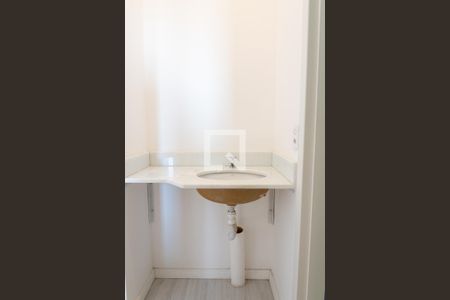 Banheiro de apartamento para alugar com 1 quarto, 33m² em Riachuelo, Rio de Janeiro