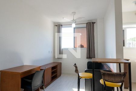 Sala de apartamento para alugar com 1 quarto, 33m² em Riachuelo, Rio de Janeiro
