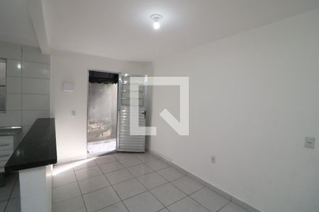 Sala de casa para alugar com 1 quarto, 40m² em Jardim Vera Cruz(zona Leste), São Paulo