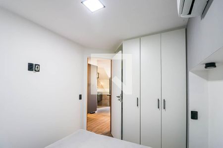 Quarto de casa para alugar com 2 quartos, 80m² em Santa Rosa, Niterói