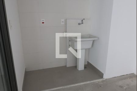 Studio à venda com 68m², 2 quartos e 1 vaga Studio à venda com 68m², 2 quartos e 1 vagaÁrea de Serviço