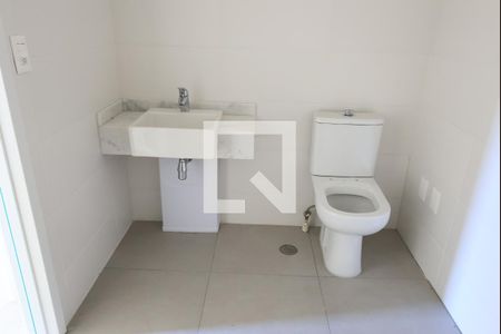 Studio à venda com 68m², 2 quartos e 1 vaga Studio à venda com 68m², 2 quartos e 1 vagaBanheiro da Suíte