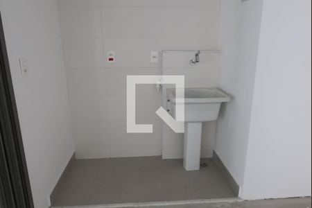 Studio à venda com 68m², 2 quartos e 1 vaga Studio à venda com 68m², 2 quartos e 1 vagaÁrea de Serviço