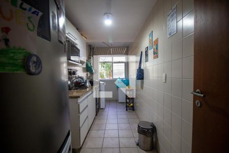 Apartamento à venda com 98m², 3 quartos e 2 vagasCozinha e Área de Serviço