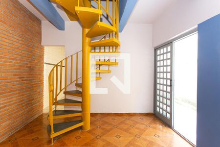 Casa à venda com 5 quartos, 356m² em Cidade Mãe do Céu, São Paulo