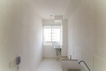Apartamento para alugar com 42m², 2 quartos e 1 vagaCozinha e Área de Serviço