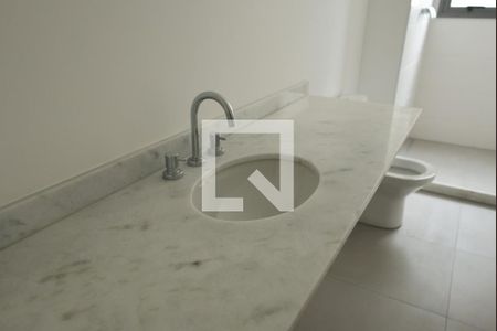 Apartamento à venda com 146m², 3 quartos e 2 vagasBanheiro 1