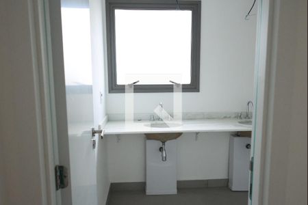 Apartamento à venda com 181m², 3 quartos e 2 vagasBanheiro da Suíte 1