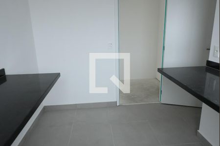 Apartamento à venda com 180m², 3 quartos e 2 vagasCozinha