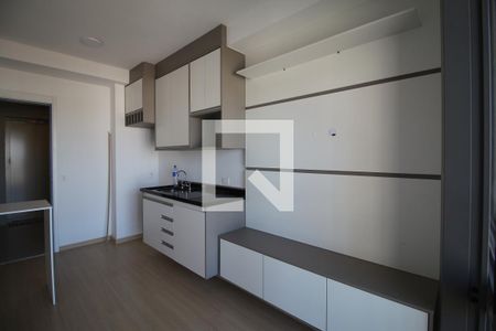 Sala/Cozinha de apartamento para alugar com 1 quarto, 28m² em Vila Independência, São Paulo