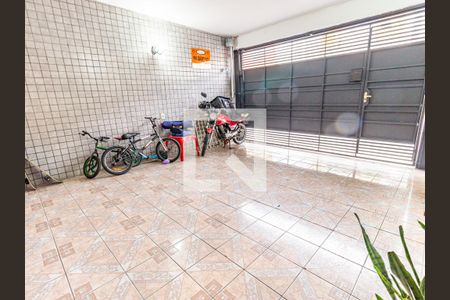 Casa à venda com 93m², 2 quartos e 1 vaga Casa à venda com 93m², 2 quartos e 1 vagaGaragem