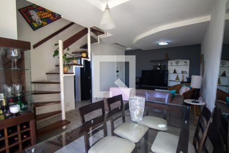 Sala de apartamento para alugar com 2 quartos, 72m² em Barra da Tijuca, Rio de Janeiro