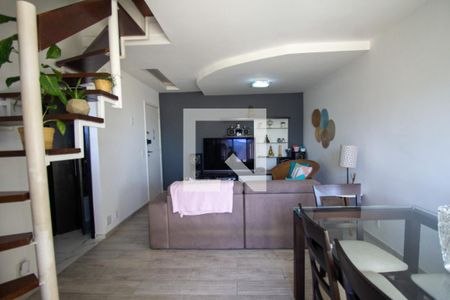 Sala de apartamento para alugar com 2 quartos, 72m² em Barra da Tijuca, Rio de Janeiro