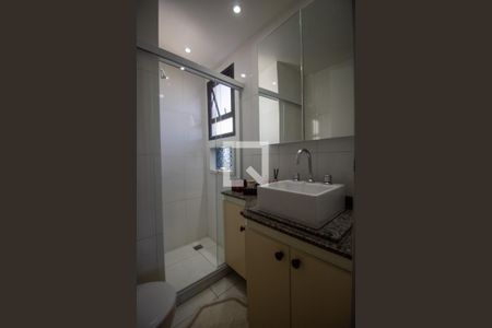 Apartamento para alugar com 72m², 2 quartos e 2 vagas Apartamento para alugar com 72m², 2 quartos e 2 vagasBanheiro da Suíte 2