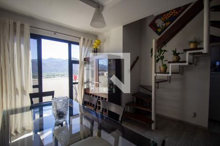 Sala de apartamento para alugar com 2 quartos, 72m² em Barra da Tijuca, Rio de Janeiro