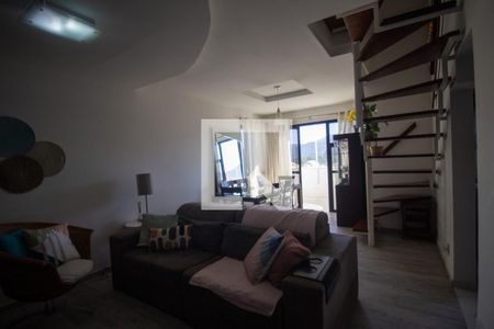 Sala de apartamento para alugar com 2 quartos, 72m² em Barra da Tijuca, Rio de Janeiro