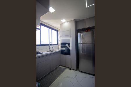 Apartamento para alugar com 72m², 2 quartos e 2 vagas Apartamento para alugar com 72m², 2 quartos e 2 vagasCozinha e Área de Serviço
