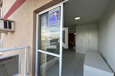 Studio para alugar com 35m², 1 quarto e 1 vaga Studio para alugar com 35m², 1 quarto e 1 vagaSacada