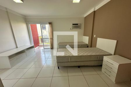Studio para alugar com 35m², 1 quarto e 1 vaga Studio para alugar com 35m², 1 quarto e 1 vagaSala -Dormitório