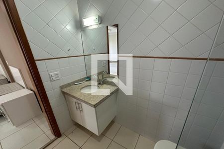 Studio para alugar com 35m², 1 quarto e 1 vaga Studio para alugar com 35m², 1 quarto e 1 vagaBanheiro Social