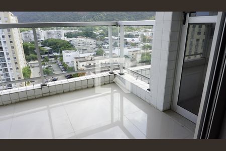 Varanda - Sala de apartamento para alugar com 3 quartos, 66m² em Jacarepaguá, Rio de Janeiro