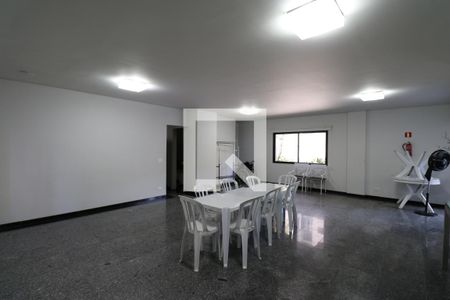 Apartamento à venda com 146m², 3 quartos e 2 vagasÁrea comum - Salão de festas