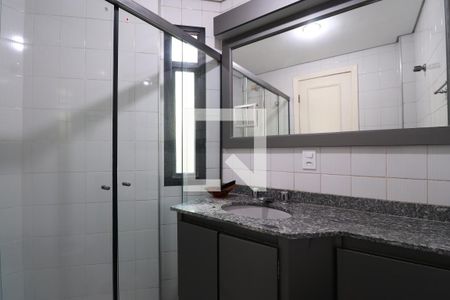 Apartamento à venda com 146m², 3 quartos e 2 vagasBanheiro da Suíte 2